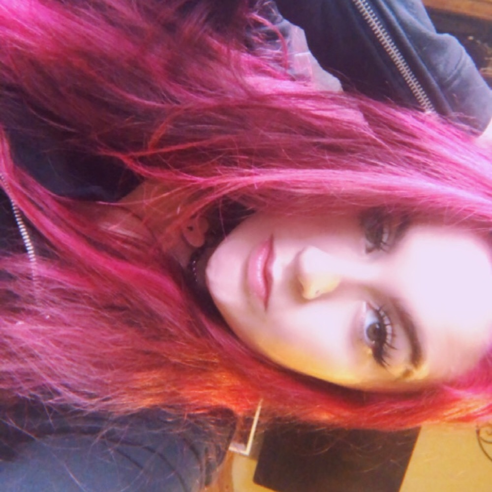 Meet your Posher, Brooke